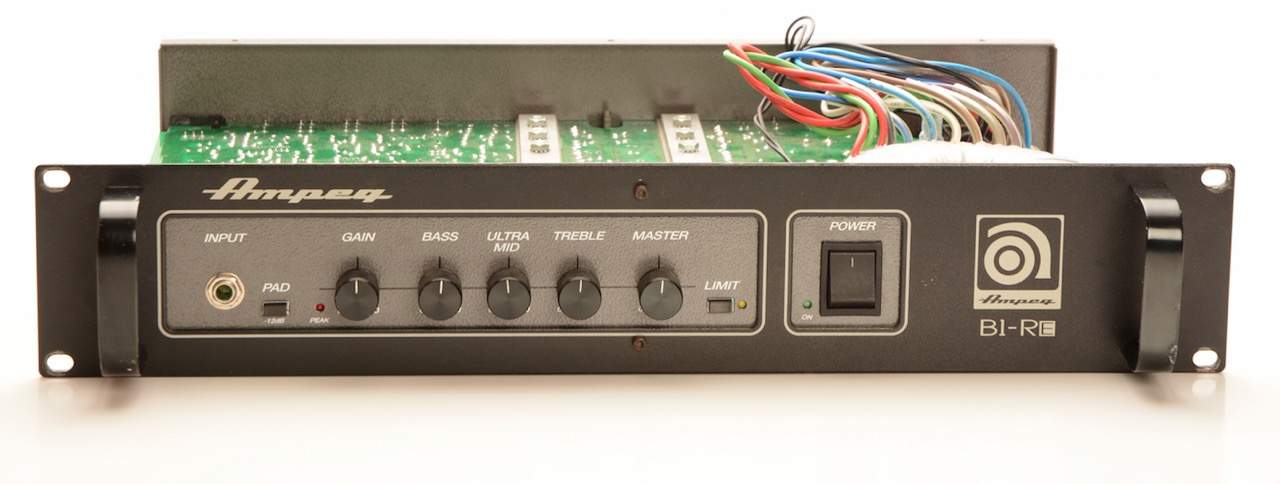 ampeg_b-1re_front.jpg