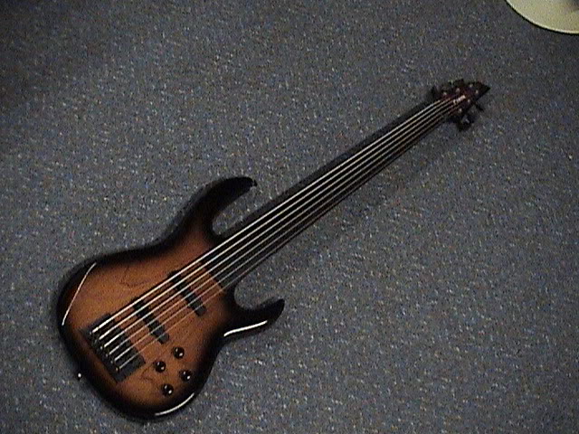 Angelo075.jpg