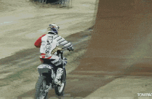 anYoRXo_460sa.gif