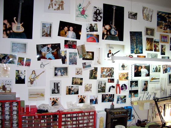assembling-room2.jpg