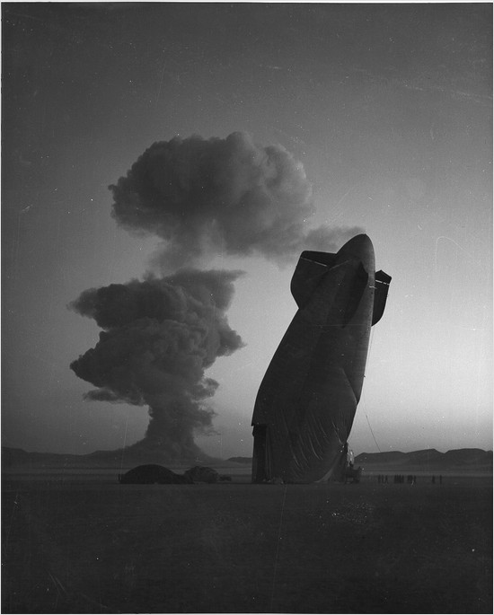 atomic-bomb-and-blimp-s.jpg