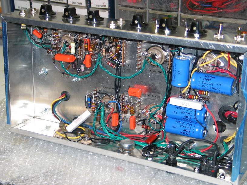 b15 - inside.jpg