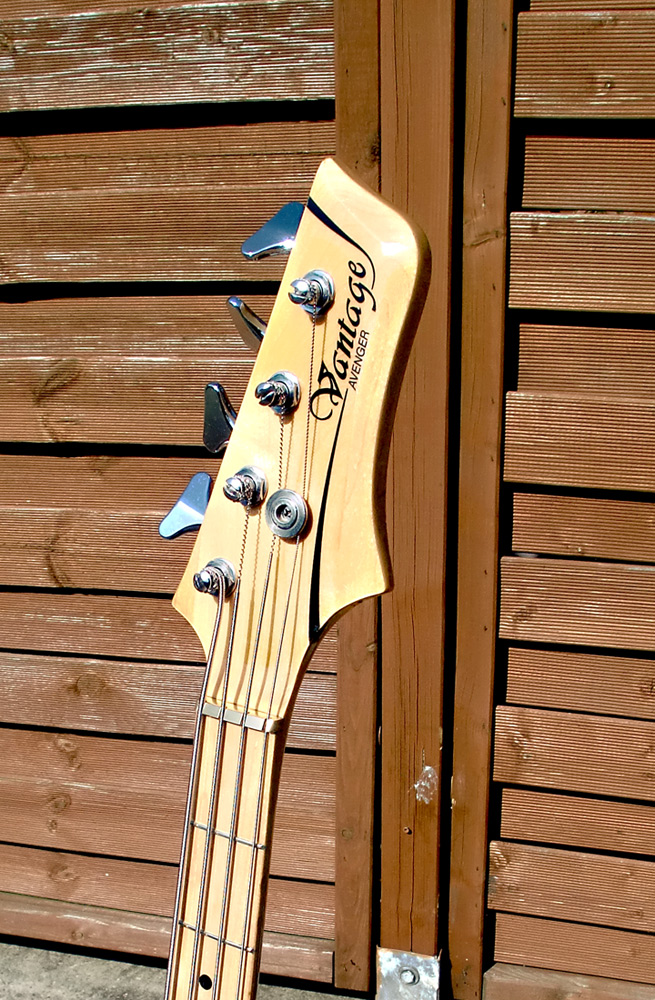 b688strn.jpg