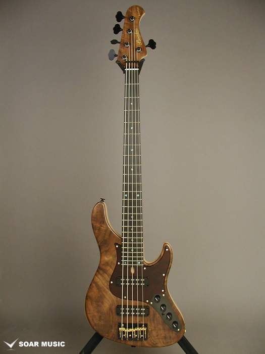 Baccus Bass1.jpg