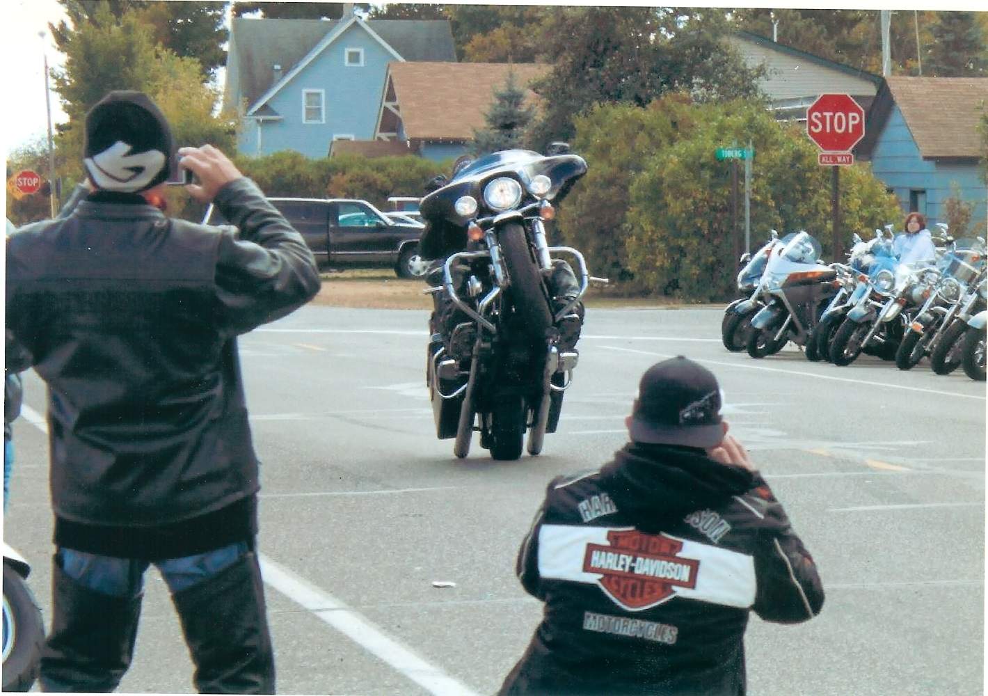 Bagger wheelie.jpg