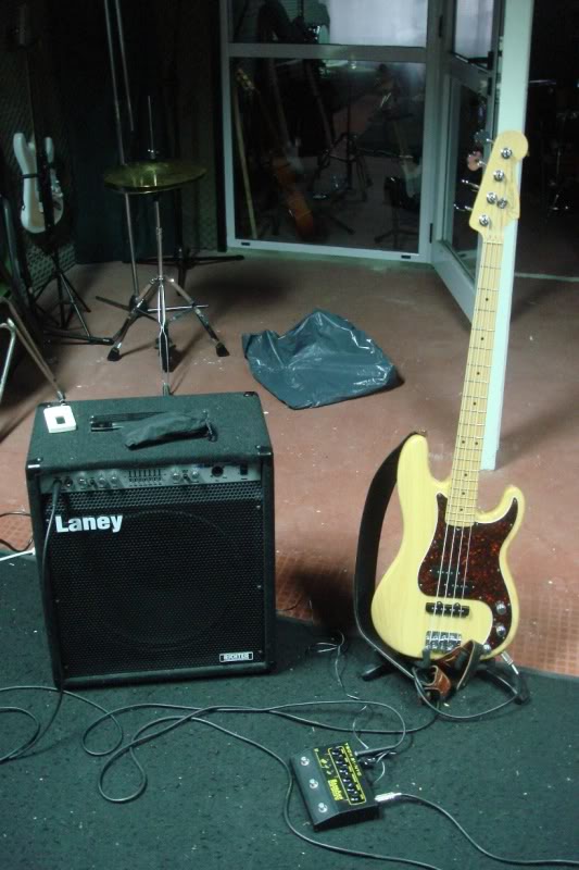 bajo1.jpg