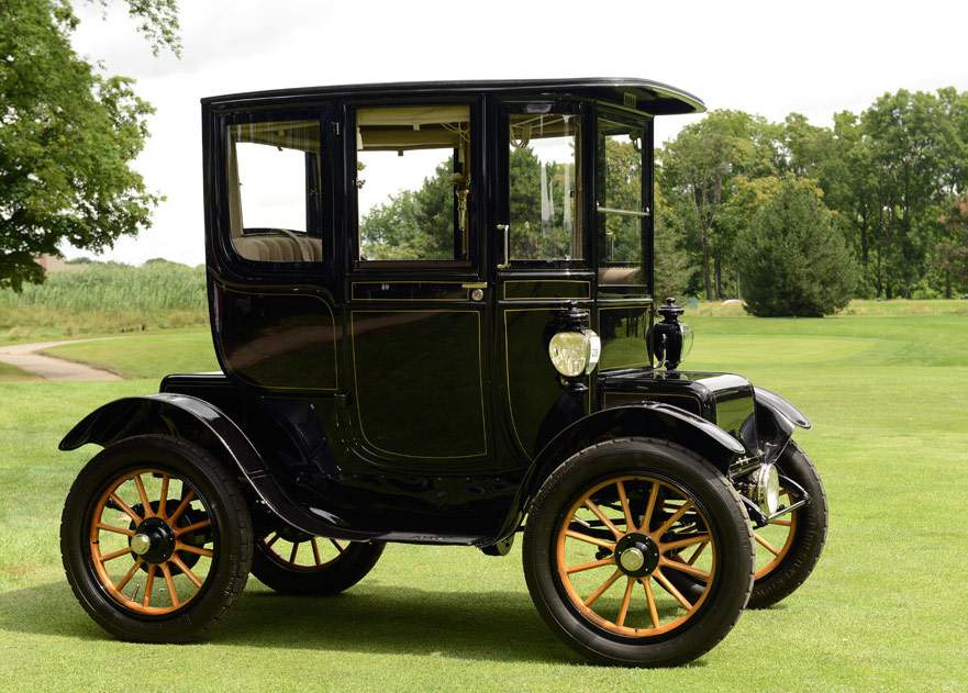 Baker Electric Car 1911.jpg