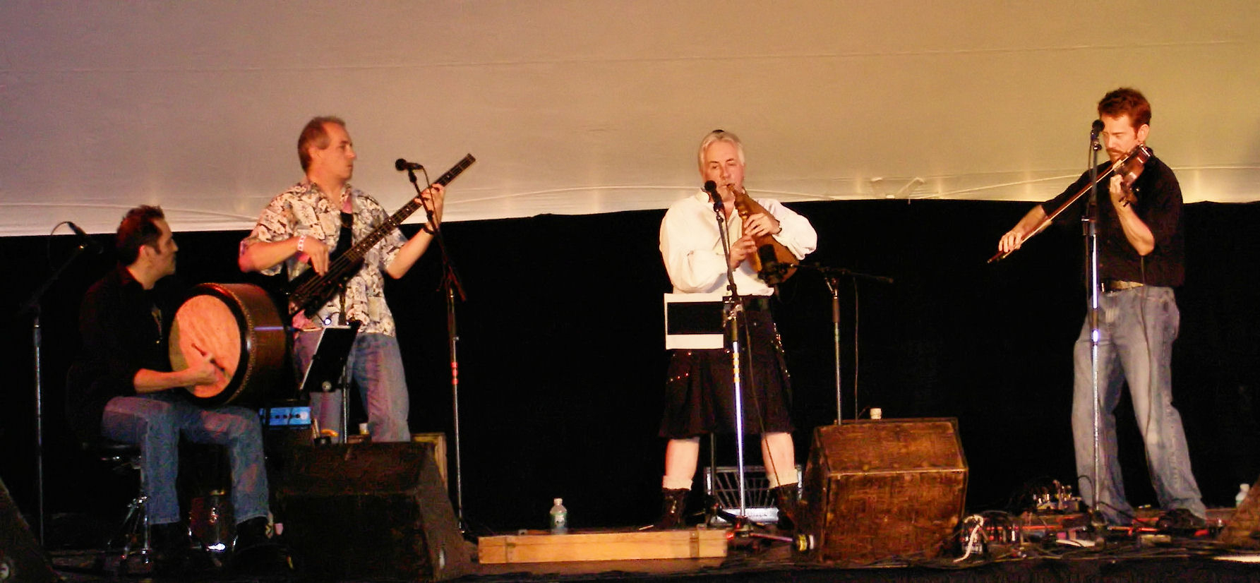 Band 02.JPG