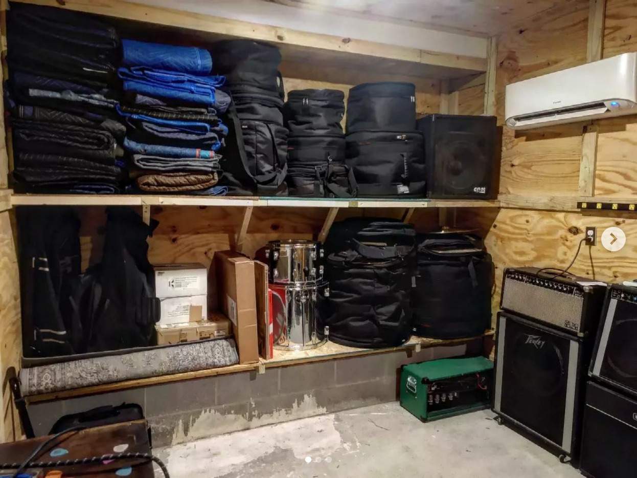 bandroom3.jpg