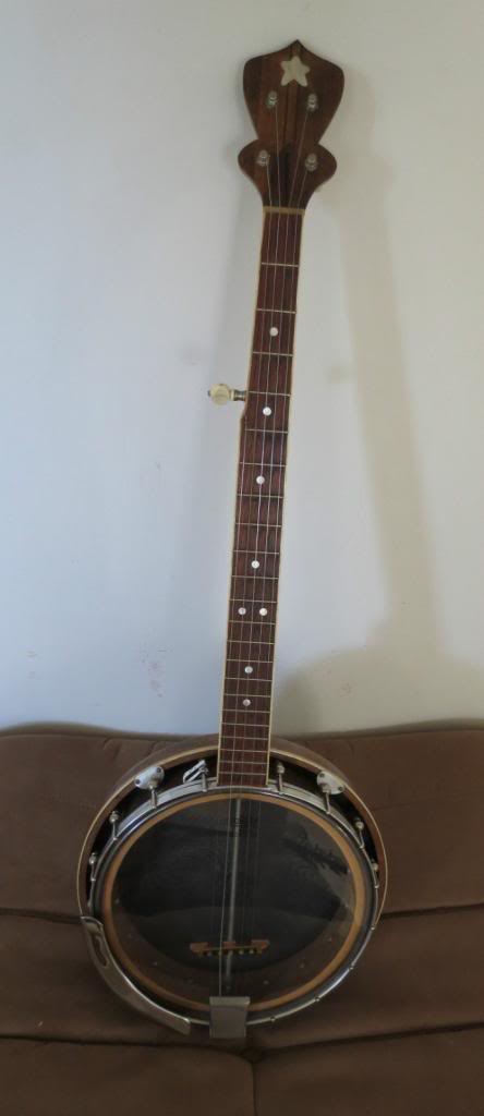 banjo1_zps12c7dd32.jpg