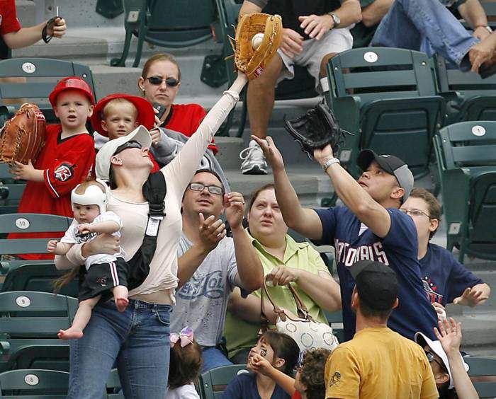 baseball-mom.jpg