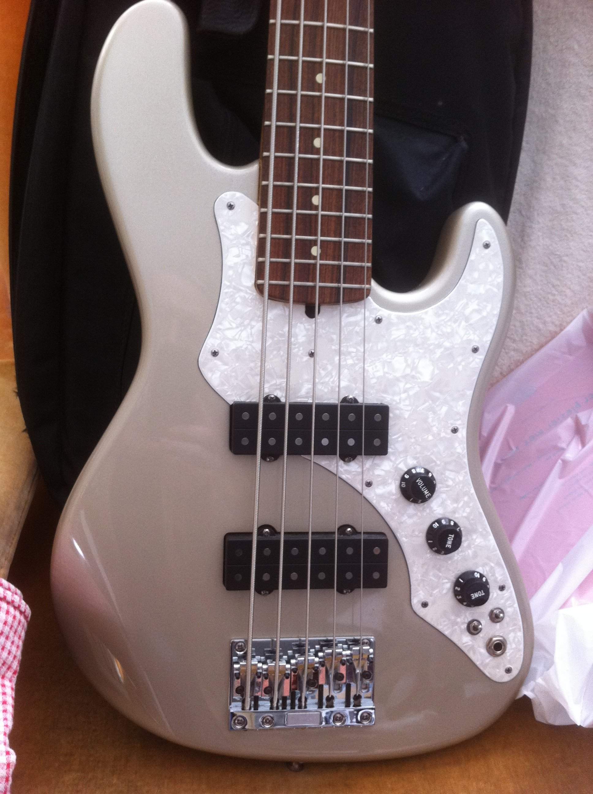 bass 005.jpg