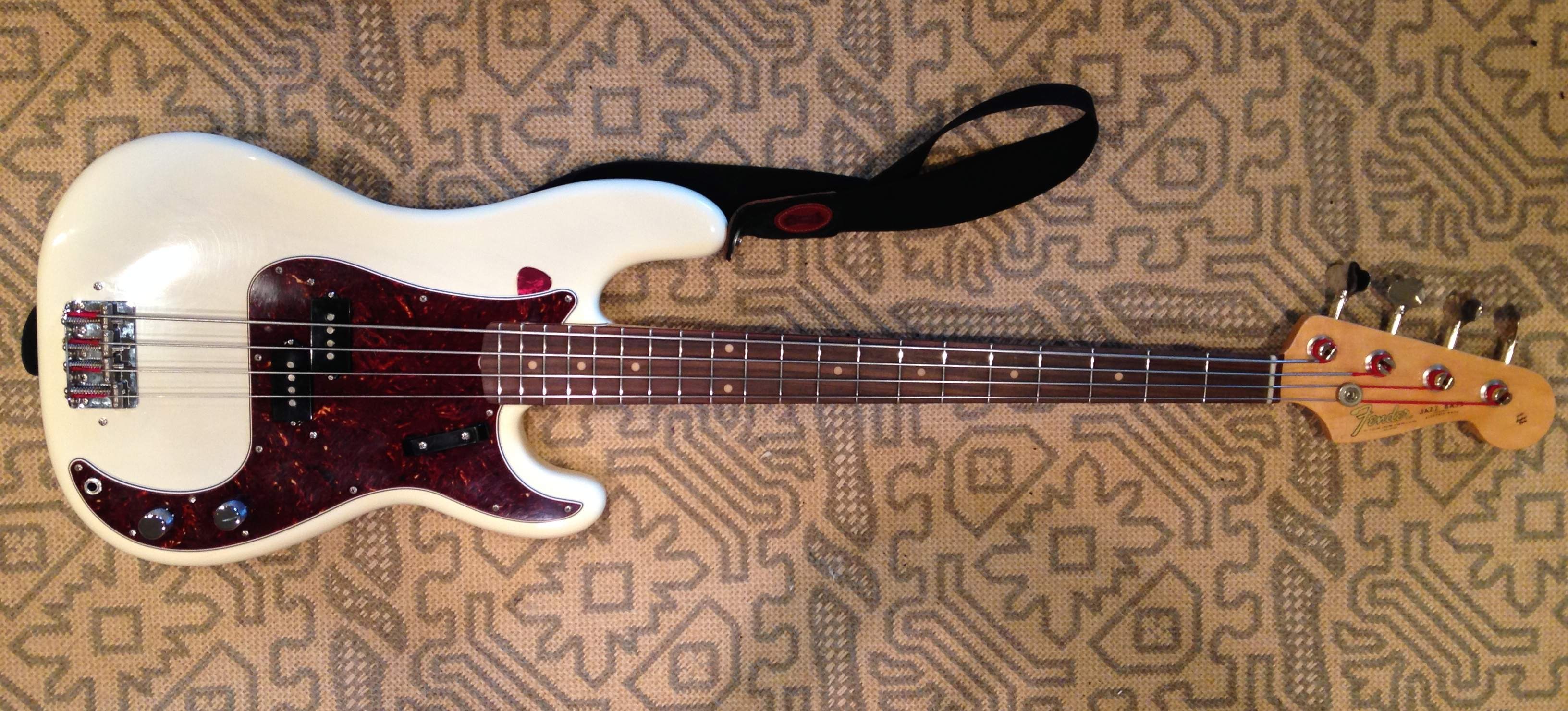 Bass 1.jpg