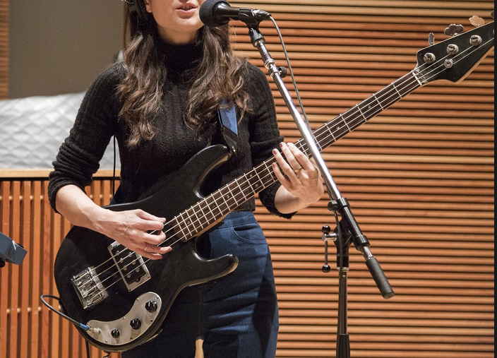 Bass 2.png