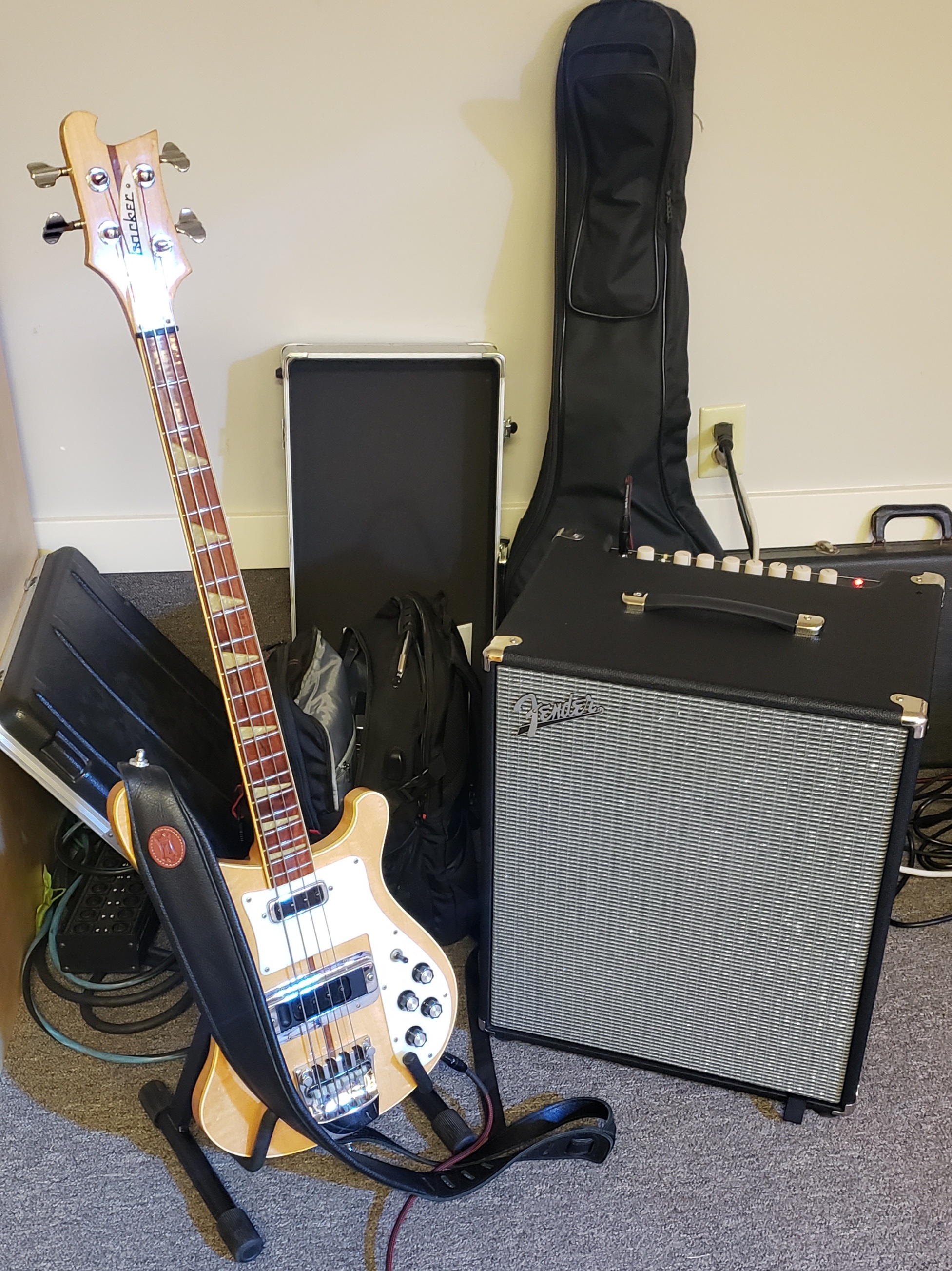 Bass & Amp.jpg