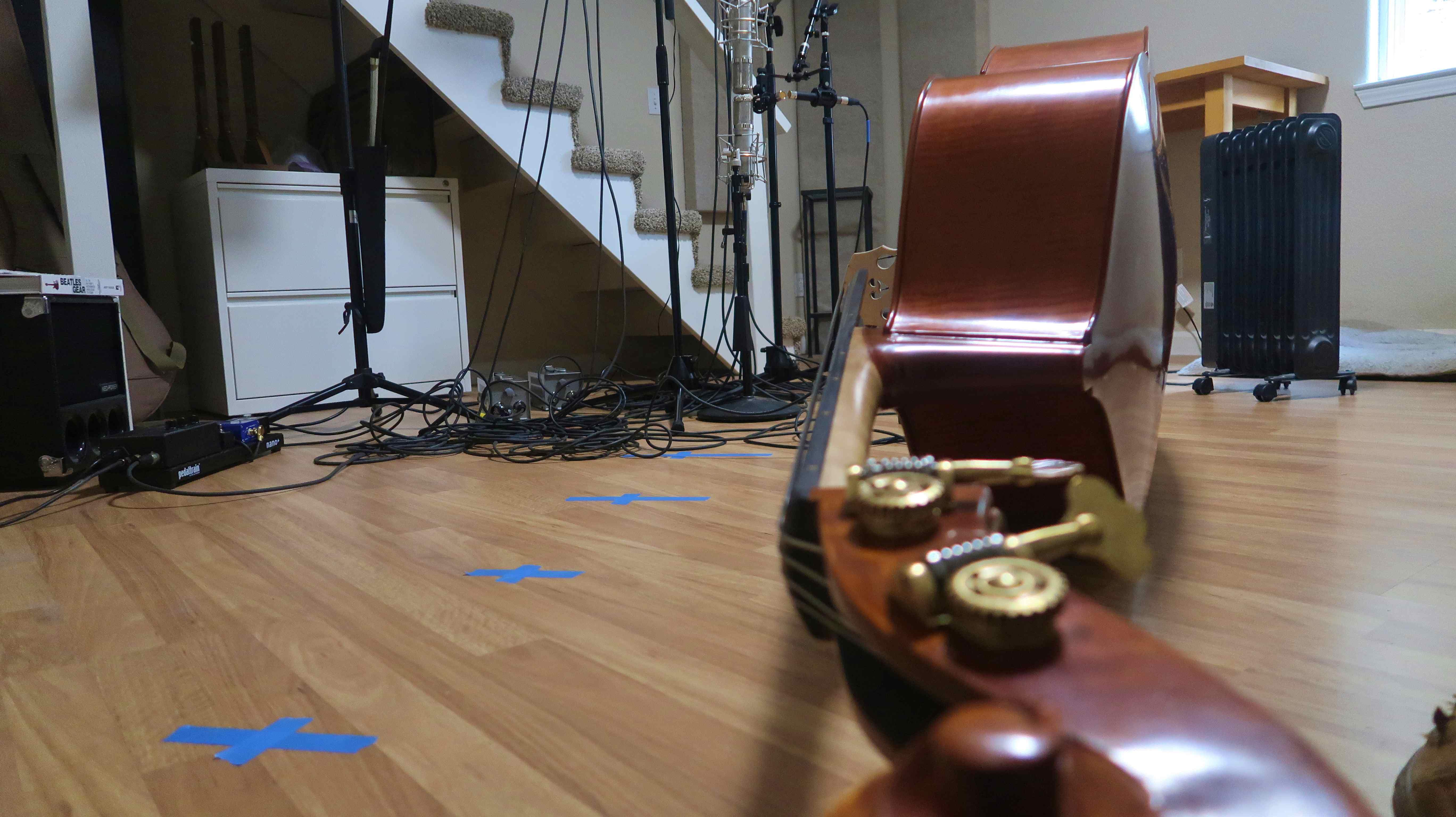 Bass endpin placement - small.JPG
