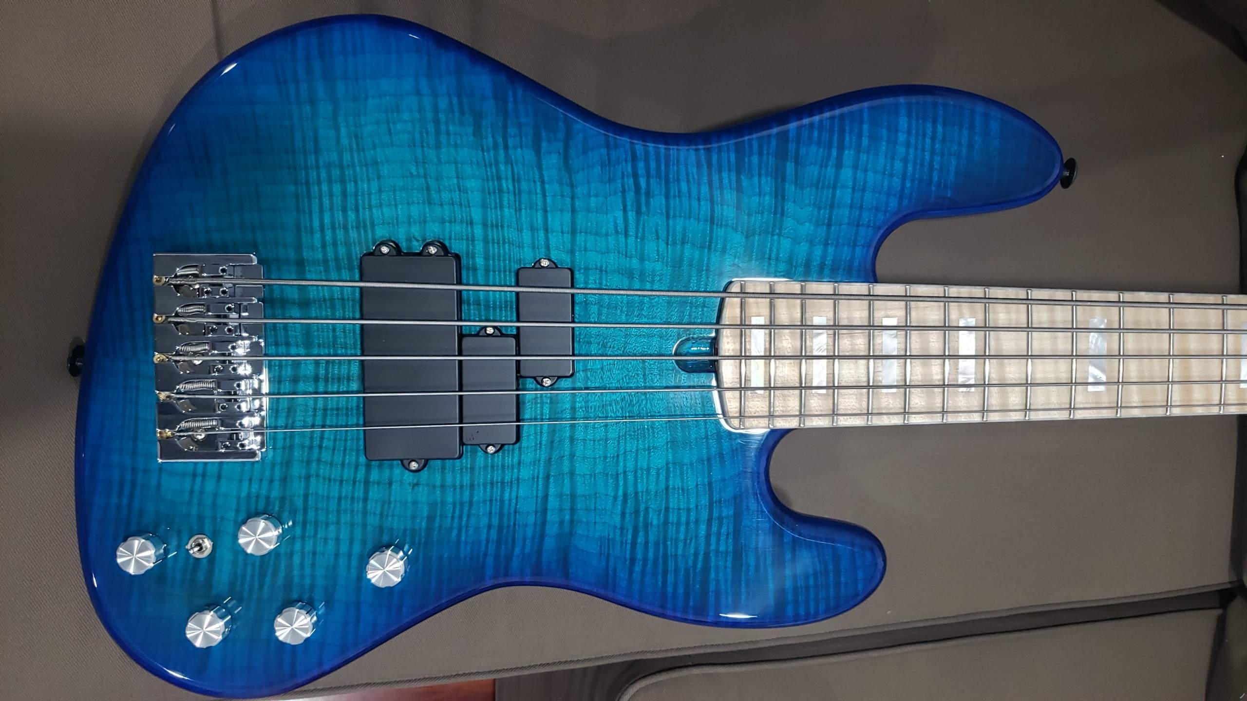 bass.jpg