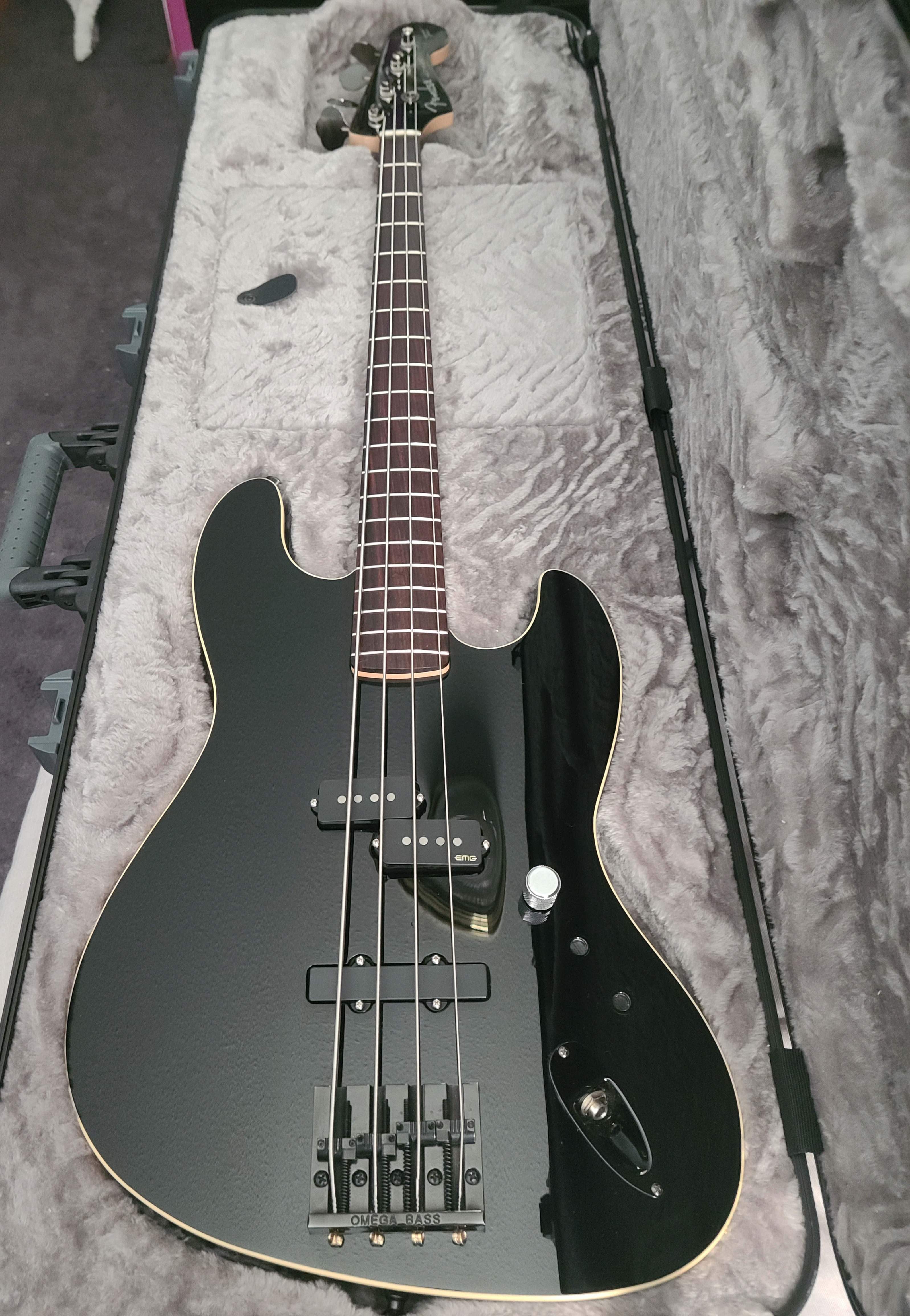 bass.jpg