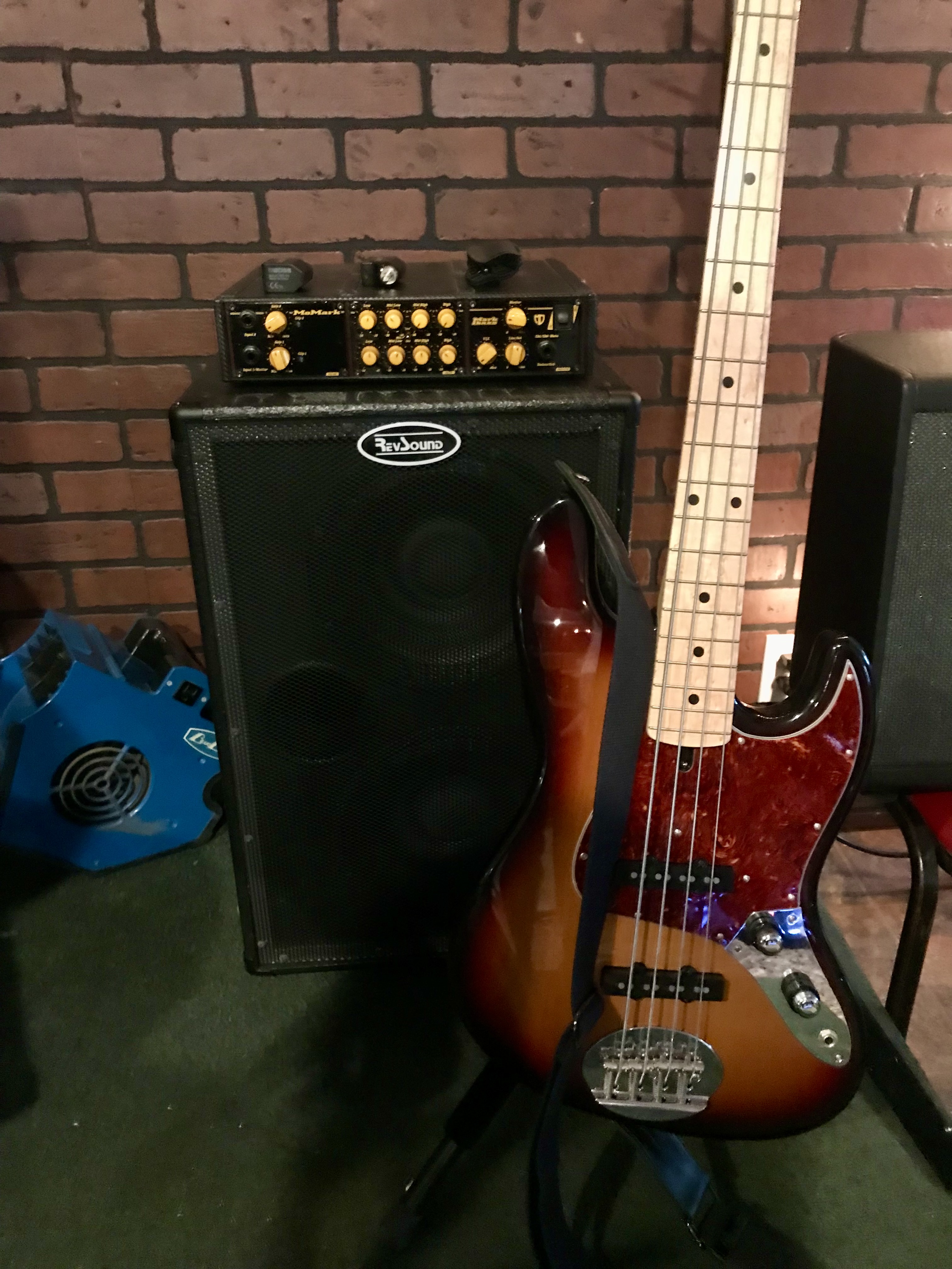 bass rig.jpeg