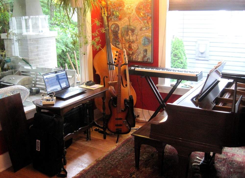 Bass Room1.jpg