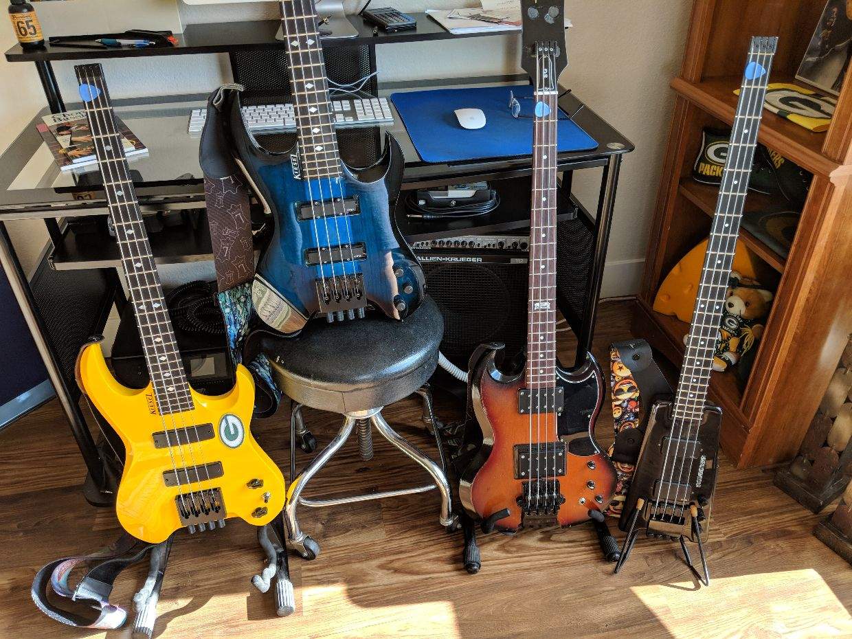 Bass-stand.jpg