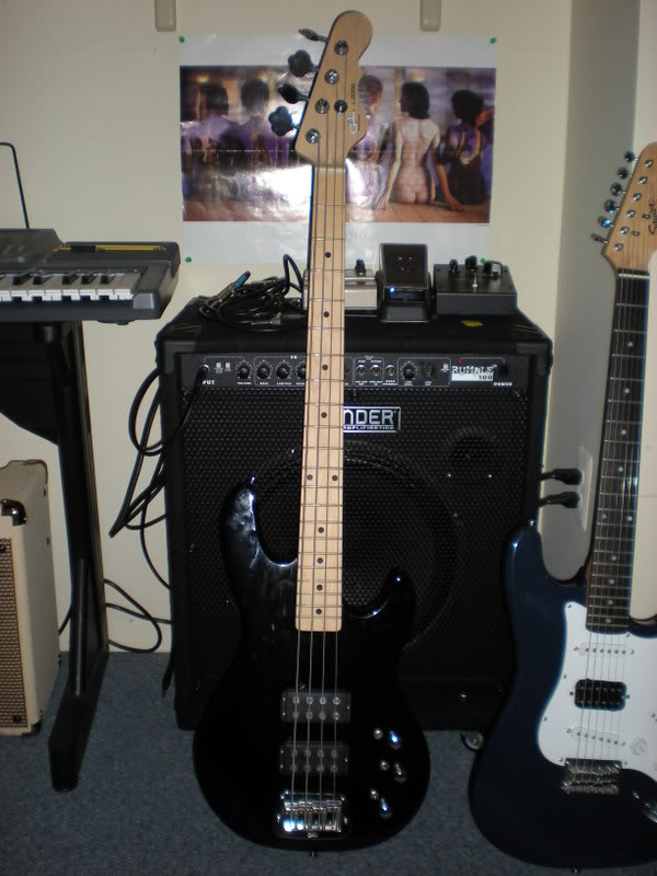 Bass001.jpg