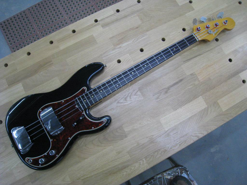 Bass001.jpg