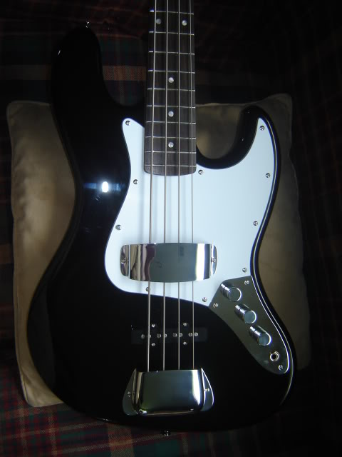 Bass002.jpg