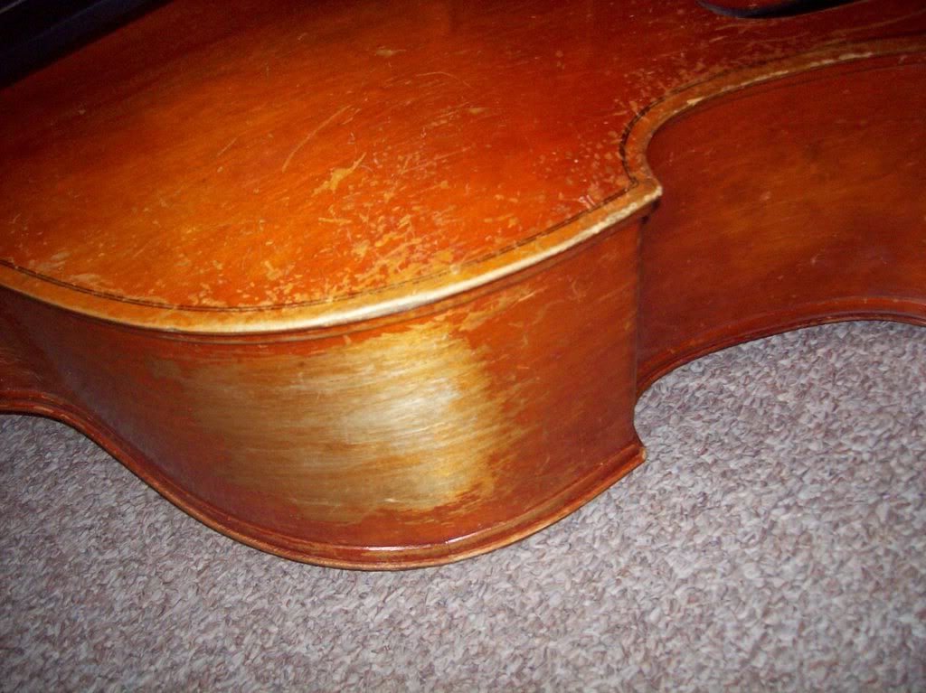 Bass004.jpg