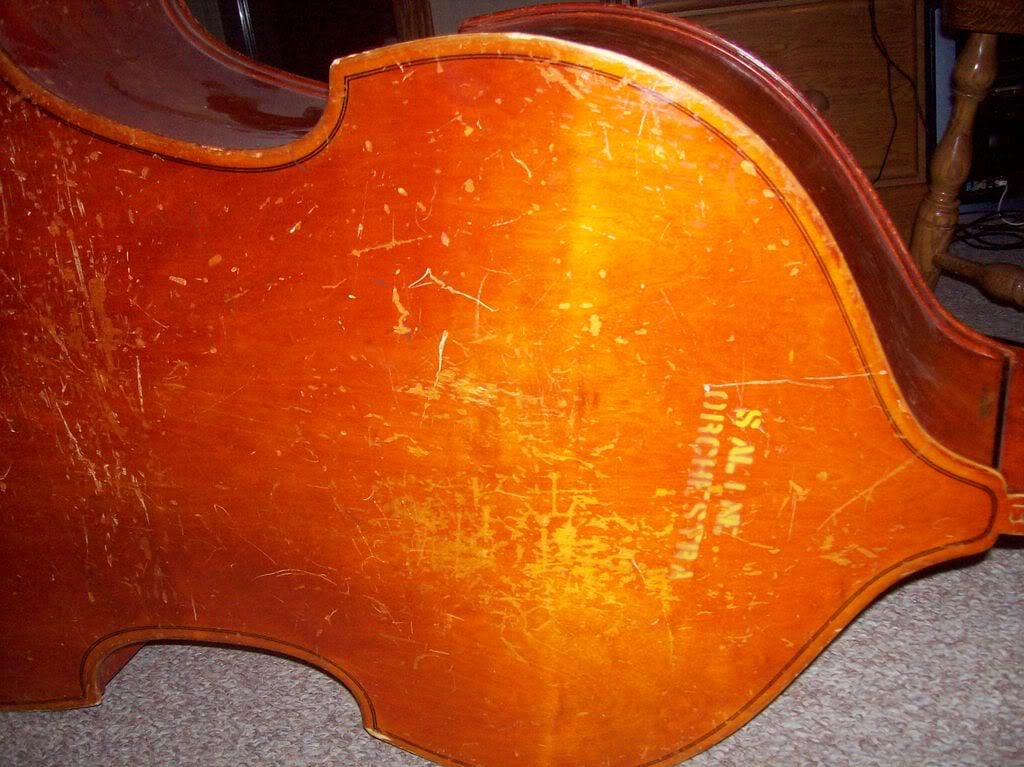 Bass006.jpg