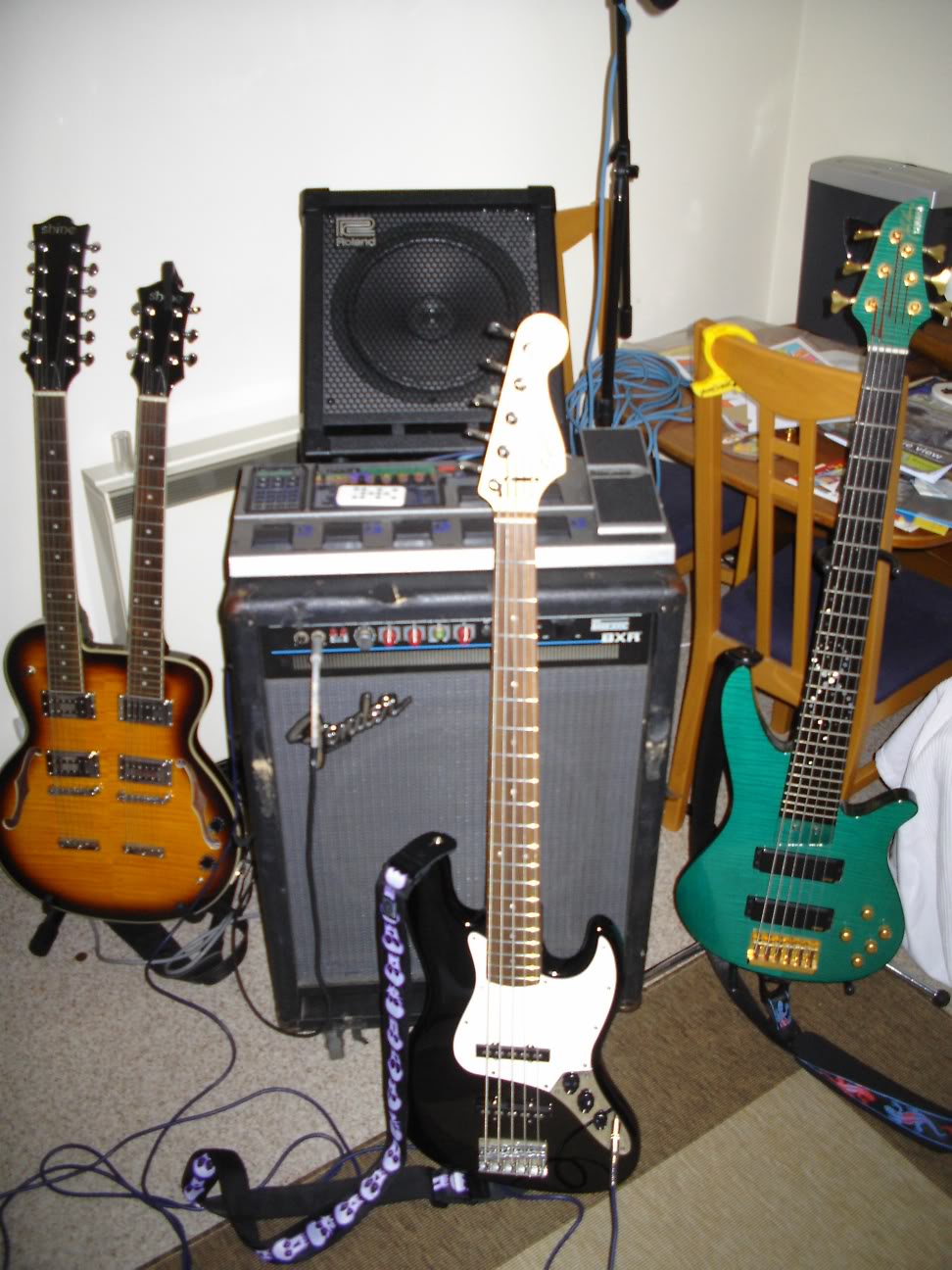 bass010.jpg