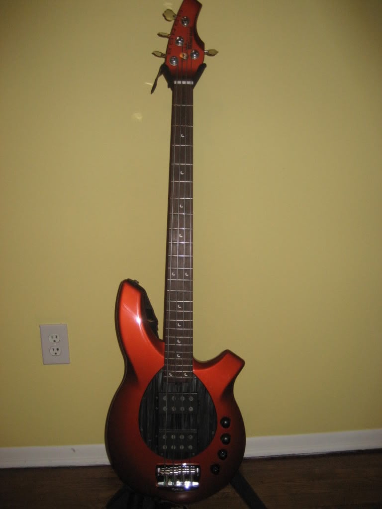 Bass026.jpg