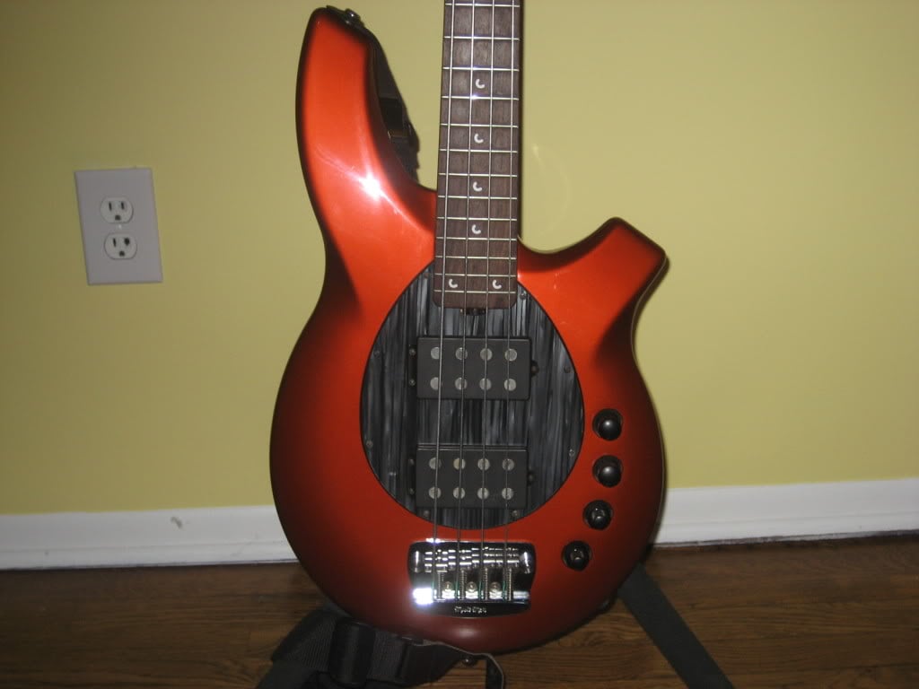 Bass027.jpg
