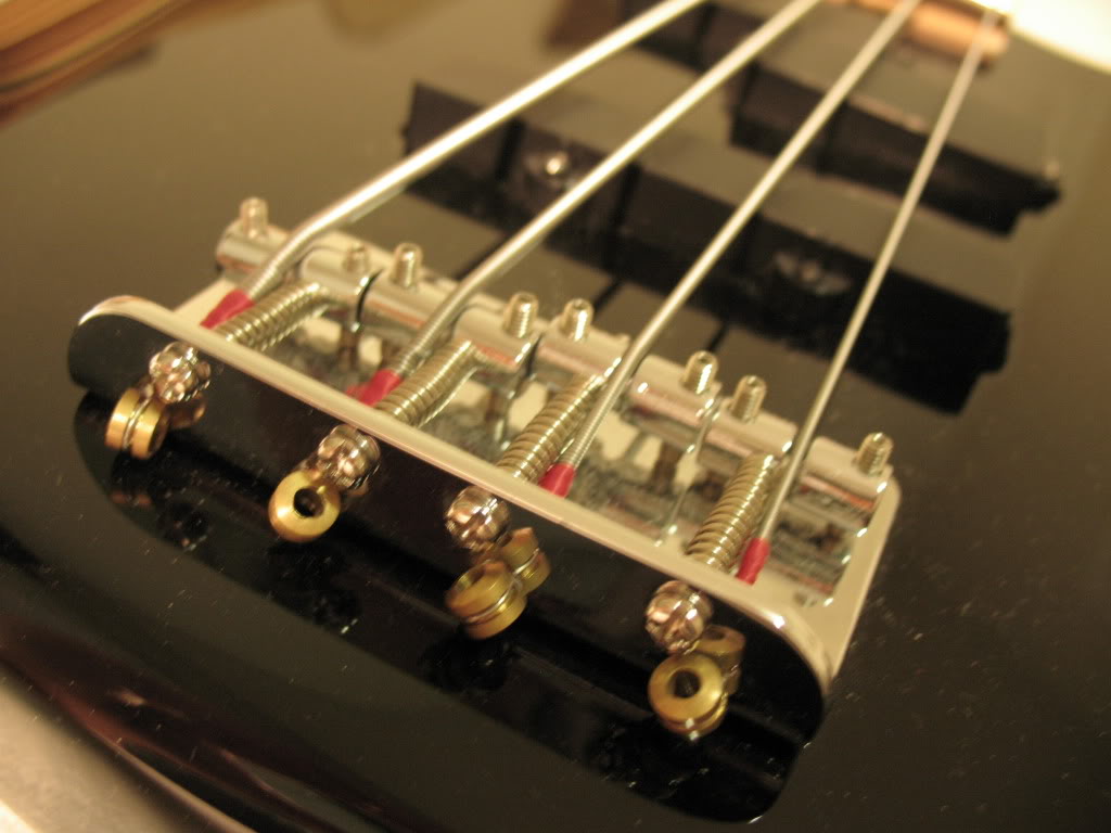 Bass030.jpg