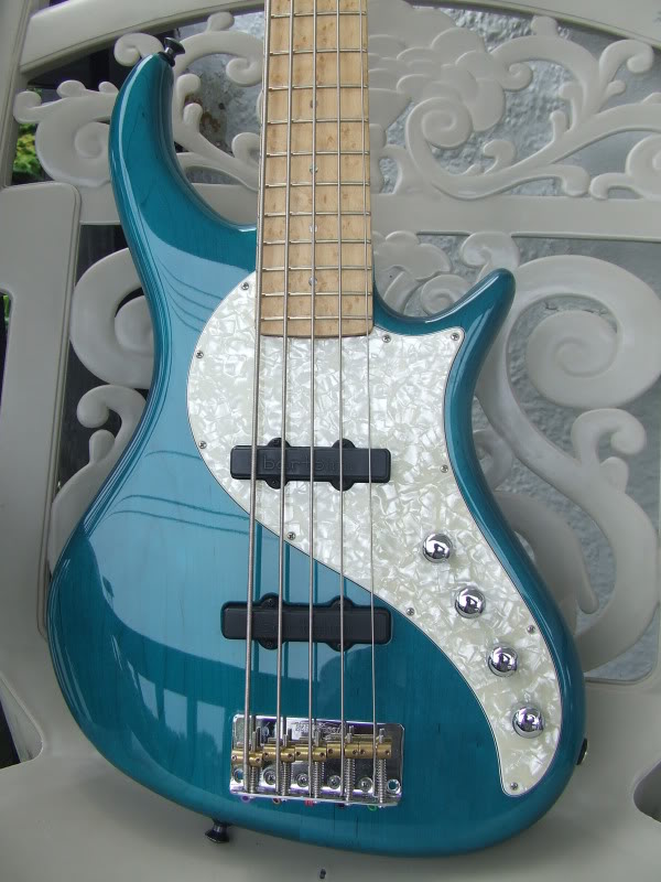 bass075.jpg