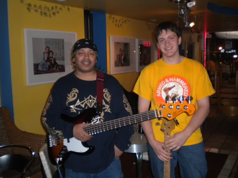 Bass1.jpg