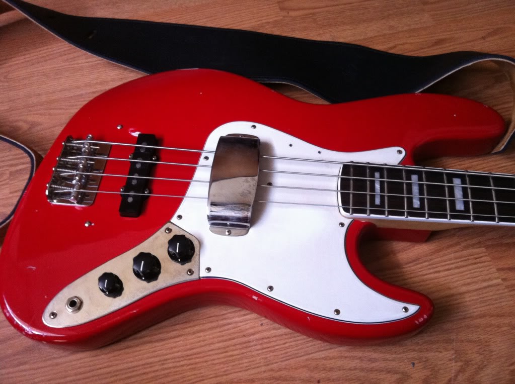 Bass1.jpg