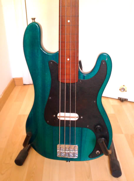 Bass1.jpg