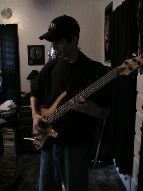 bass1.jpg