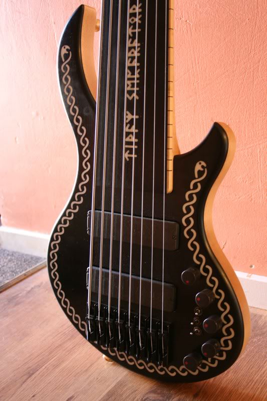 bass1bodyangle.jpg