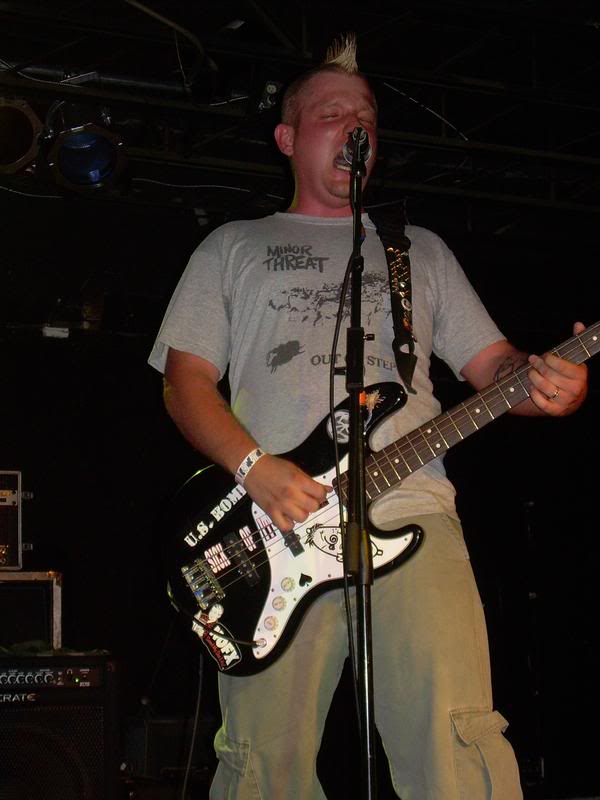 bass2.jpg