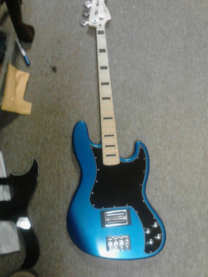 bass2.jpg