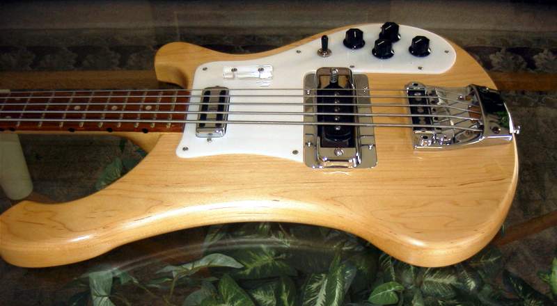 Bass5-0014.jpg