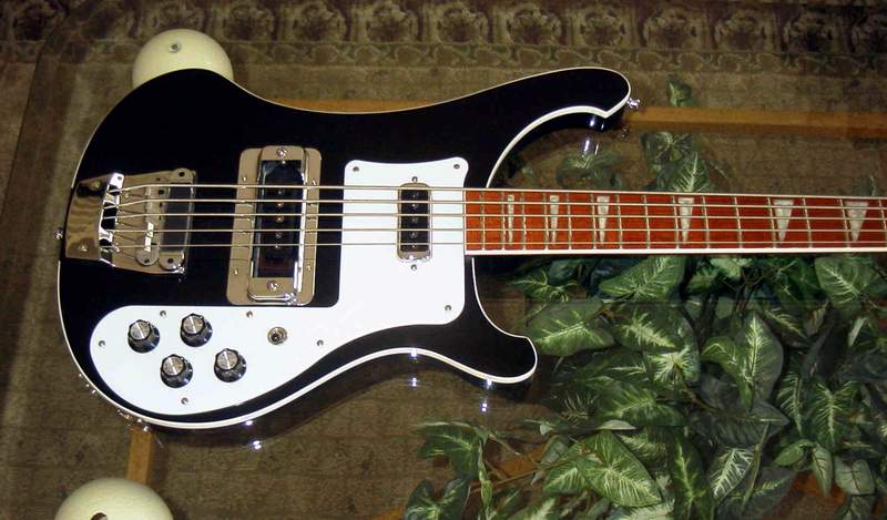 Bass5-0025.jpg