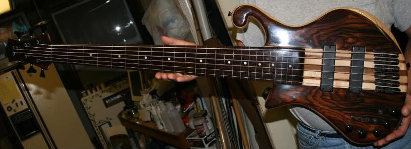 BassandCase009-1.jpg