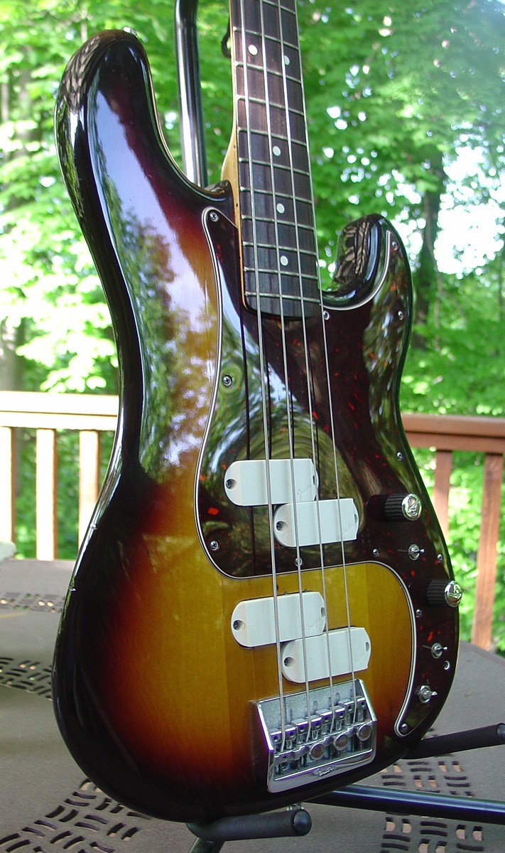 basses 014.jpg