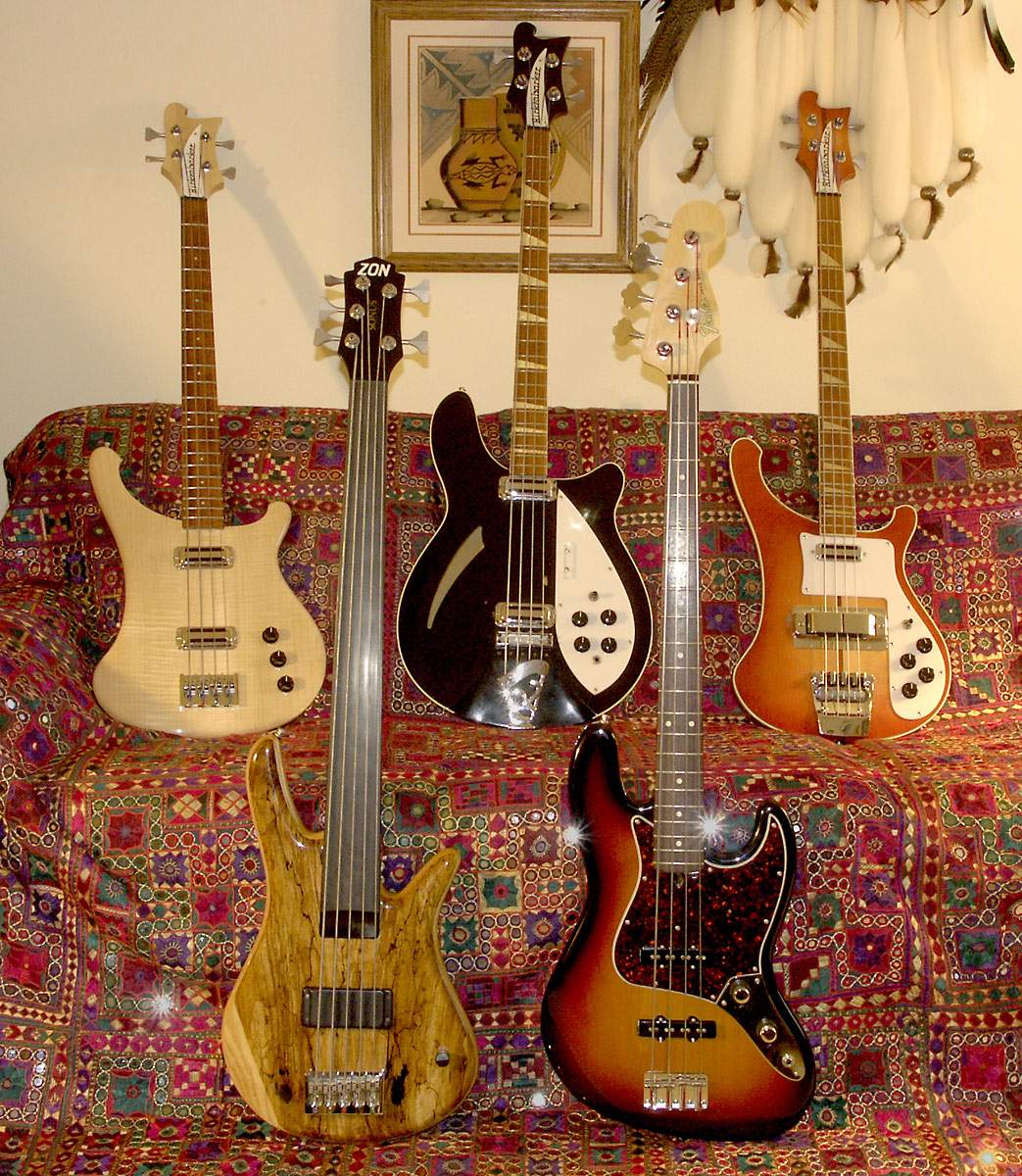 Basses Group-1200-05.jpg