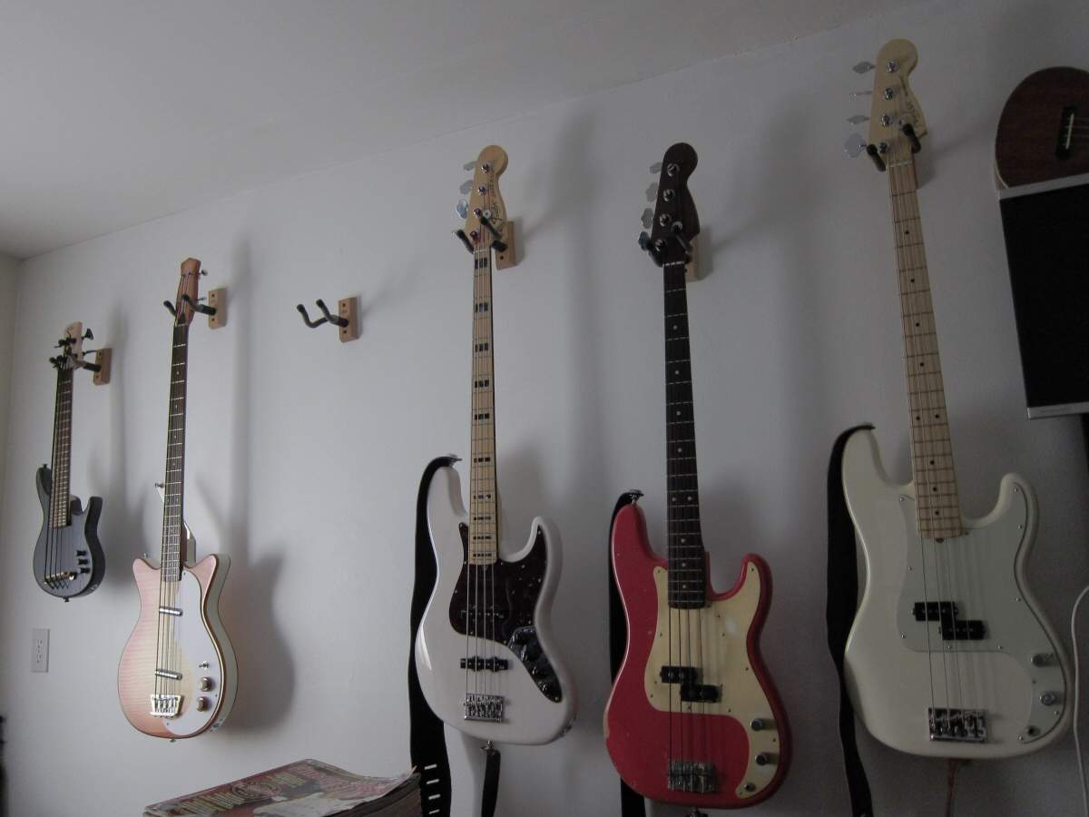 basses.jpg