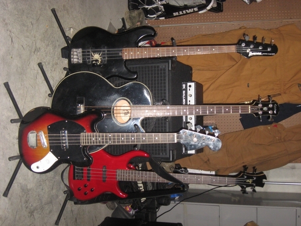 basses.jpg