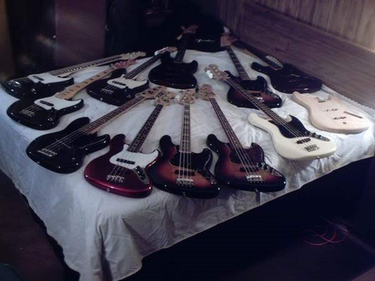 !        BASSES.jpg